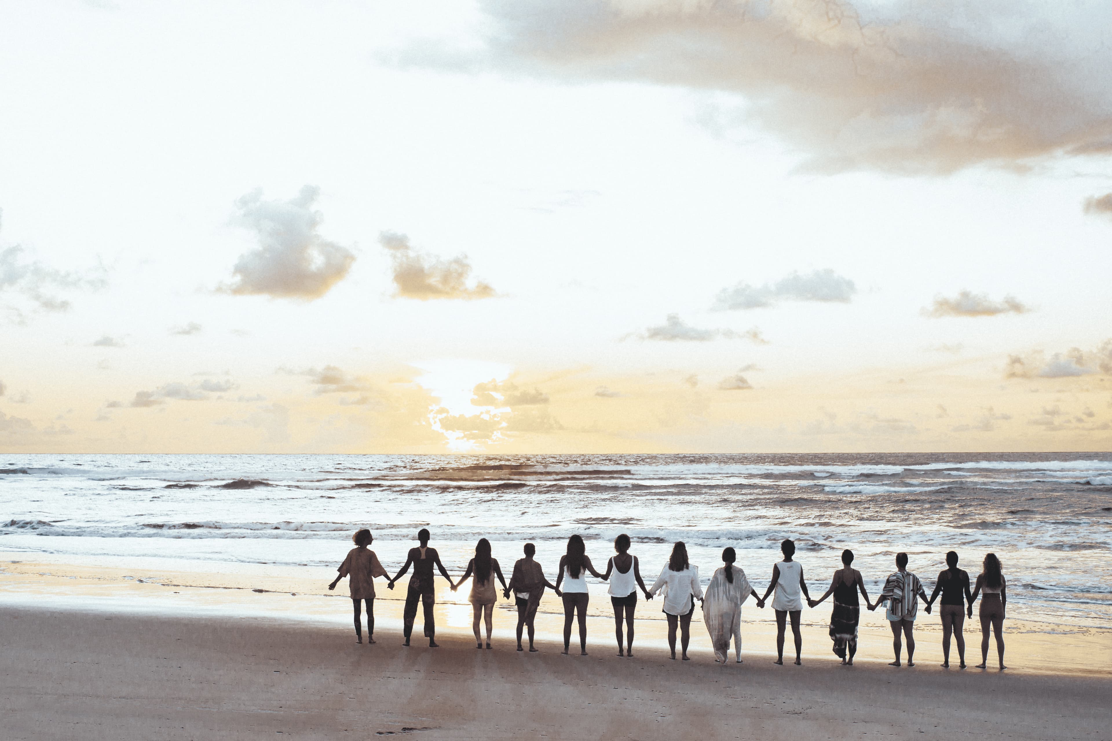 In each retreat, it’s an invitation
to deep dive inside yourself